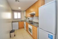 Kuchyňa alebo kuchynka v ubytovaní Apartment Nathania A146