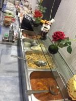 Jídlo v hotelu nebo okolí