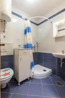 Koupelna v ubytování Apartmani Marinela