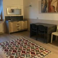 Kuchyňa alebo kuchynka v ubytovaní Country Suite Home