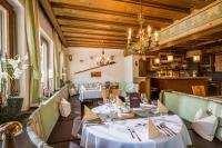 Posedenie v ubytovaní Hotel Pension Alpengruß
