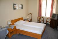 Půdorys ubytování Very central apartments, 5 min to city center, no reception