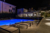 Basen w obiekcie Hotel Domaso lub w pobliżu