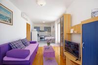 Kuchyňa alebo kuchynka v ubytovaní Apartments Kus