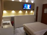 Agape Hotel AA Hotelsにあるベッド
