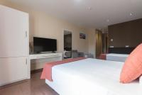 TV a/nebo společenská místnost v ubytování Hotel Pradillo Conil