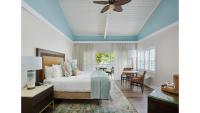 Ein Bett oder Betten in einem Zimmer der Unterkunft Cheeca Lodge &amp; Spa