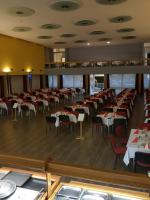 Restauracja lub miejsce do jedzenia w obiekcie Grand Hotel