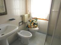 A bathroom at Andrea
