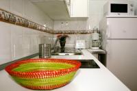 A kitchen or kitchenette at Céntrico apartamento 201