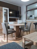 Kuchyňa alebo kuchynka v ubytovaní Apartman Centros