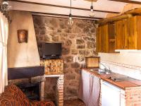 Kuchyň nebo kuchyňský kout v ubytování Casas Rurales Chon Alto Tajo