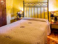 Postel nebo postele na pokoji v ubytování Casas Rurales Chon Alto Tajo