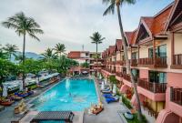 Bazén v ubytování Seaview Patong Hotel - SHA Plus nebo v jeho okolí