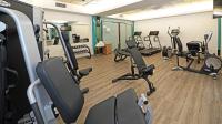The fitness centre and/or fitness facilities at Hotel Caravel