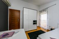 Posteľ alebo postele v izbe v ubytovaní Sun-kissed luxury Mediterranean villa