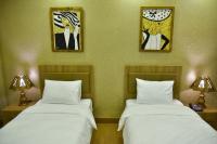Parezh Hotelにあるベッド