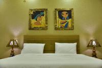 Parezh Hotelにあるベッド