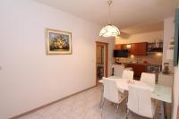 Kuchyň nebo kuchyňský kout v ubytování Apartments Daria