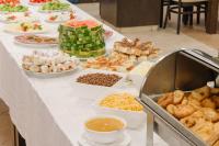 Mad på hotellet eller i nærheden