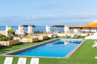 Bazén v ubytovaní Villa De Adeje Beach alebo v jeho blízkosti