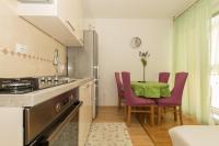 Kuchyňa alebo kuchynka v ubytovaní City Central Apartments Silva