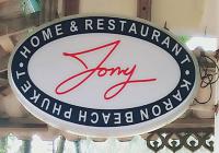Certifikát, hodnocení, plakát nebo jiný dokument vystavený v ubytování Tony Home and Restaurant