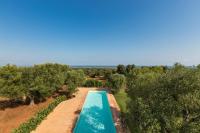 Bazén v ubytování Villa Carlita by Perle di Puglia nebo v jeho okolí