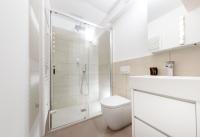 A bathroom at HelloChalet - Maison Rue de la Neige - Family Ski Holiday walking distance skirun and gondola
