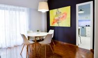 Kuchyň nebo kuchyňský kout v ubytování DARSISS 1 - Museum Apartment