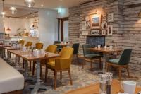 Posezení v ubytování Forest Pines Hotel, Spa & Golf Resort