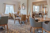 Posezení v ubytování Forest Pines Hotel, Spa & Golf Resort