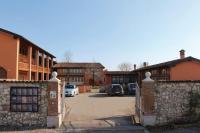 The building in which a panziókat is located