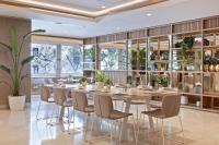 Melia Madrid Princesa italokat is kínál