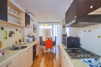 Kuchyň nebo kuchyňský kout v ubytování Apartments Milina