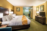 Quality Inn Oceanfrontにあるベッド