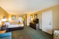Quality Inn Oceanfrontにあるベッド