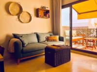 A seating area at "Aires de Lumbreras" Duplex Terraza