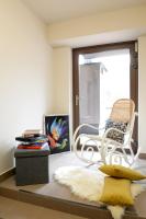 Televízia a/alebo spoločenská miestnosť v ubytovaní Apartamenty Kora