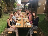 Huéspedes de Villa Shade