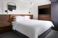 ARC HOTEL Washington DC, Georgetownにあるベッド