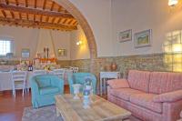Posedenie v ubytovaní Villa Bonriposo by PosarelliVillas
