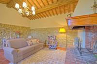 Posedenie v ubytovaní Villa Bonriposo by PosarelliVillas