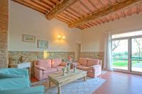 Posedenie v ubytovaní Villa Bonriposo by PosarelliVillas