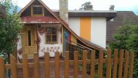 The building in which the holiday home is located