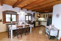 Kuchyň nebo kuchyňský kout v ubytování Holiday Home Ivana