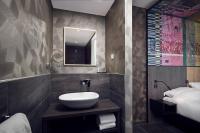 Inntel Hotels Utrecht Centreにあるバスルーム