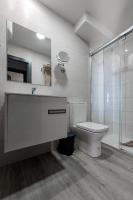Koupelna v ubytování Apartamentos NataLis