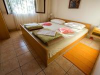 Posteľ alebo postele v izbe v ubytovaní Studio in Starigrad-Paklenica 6852