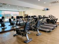 Das Fitnesscenter und&#47;oder die Fitnesseinrichtungen in der Unterkunft KL Service Suites at Times Square KL